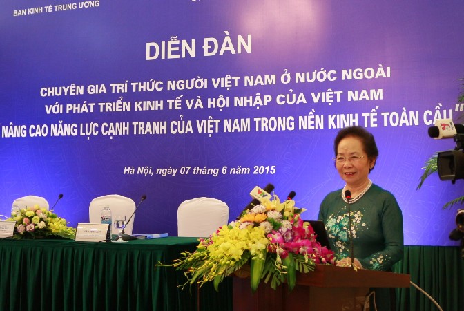 Trí thức kiều bào tham gia vào quá trình phát triển đất nước